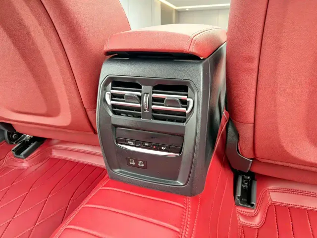 BMW 3 Series — Фото автомобиля 14