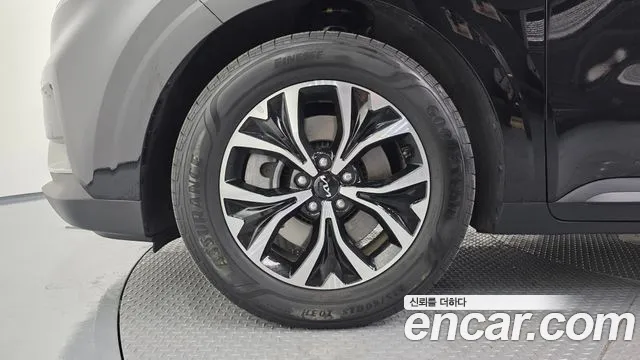 Kia Canival Carnival 4 поколение Дизель 9 мест Prestige — Фото автомобиля 4