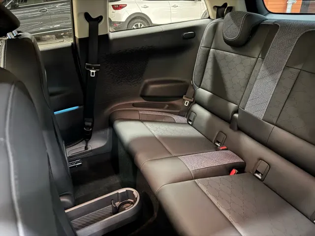 MINI Cooper — Фото автомобиля 11