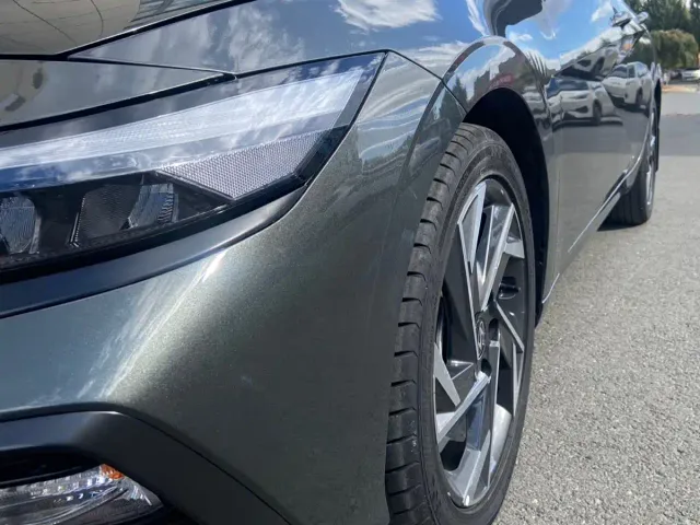 Hyundai Elantra — Фото автомобиля 20