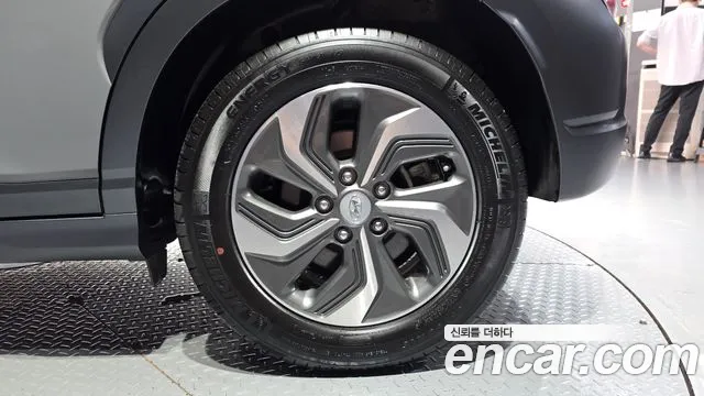 Hyundai Kona Новый Kona Гибрид Modern — Фото автомобиля 21
