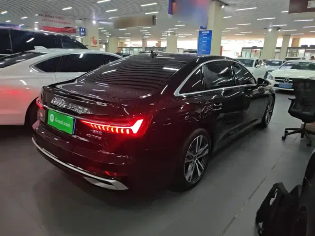 Audi A6L — Фото автомобиля 6