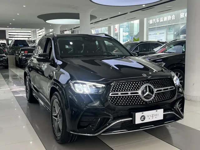 Mercedes-Benz GLE-Class — Фото автомобиля 3