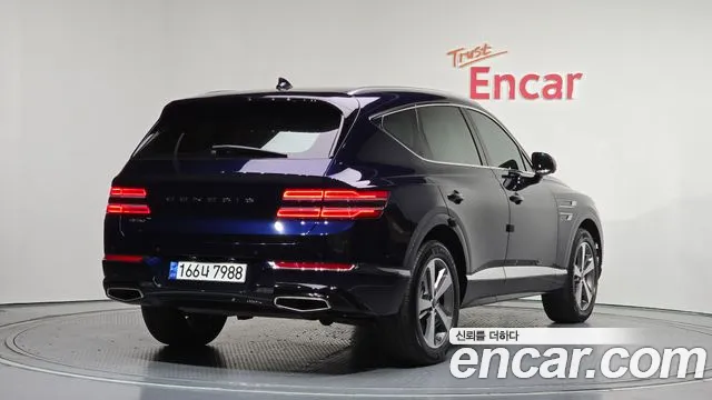 Genesis GV80 2.5T Бензин 2WD — Фото автомобиля 2