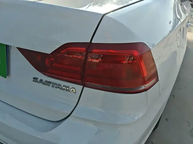 Volkswagen Santana — Фото автомобиля 7