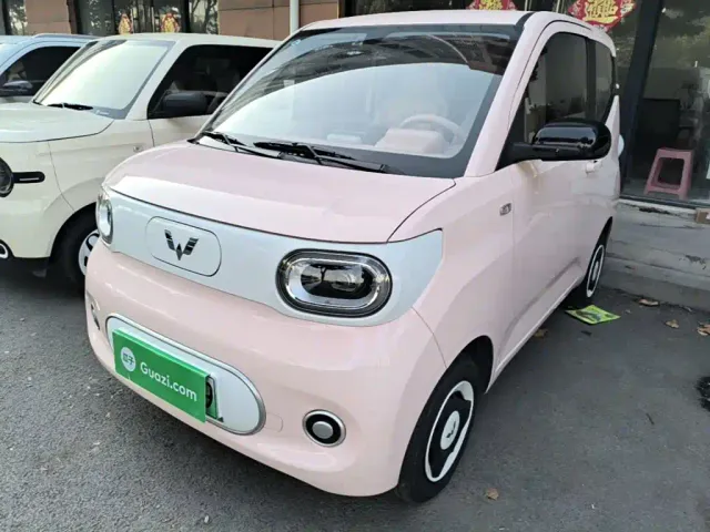 Фотография автомобиля — Wuling Hongguang Mini EV