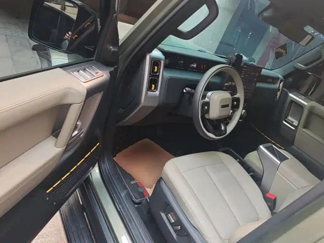 iCAR V23 — Фото автомобиля 15