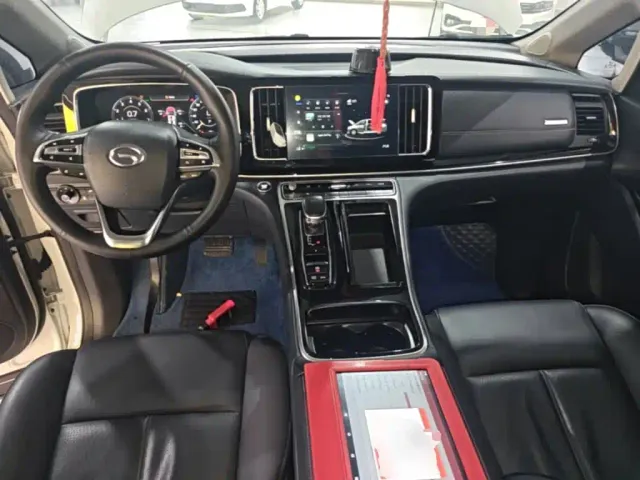 GAC Trumpchi M8 — Фото автомобиля 9