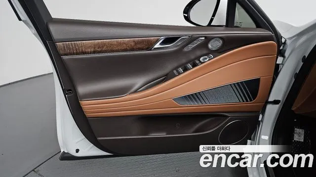 Genesis G80 RG3 — Фото автомобиля 13