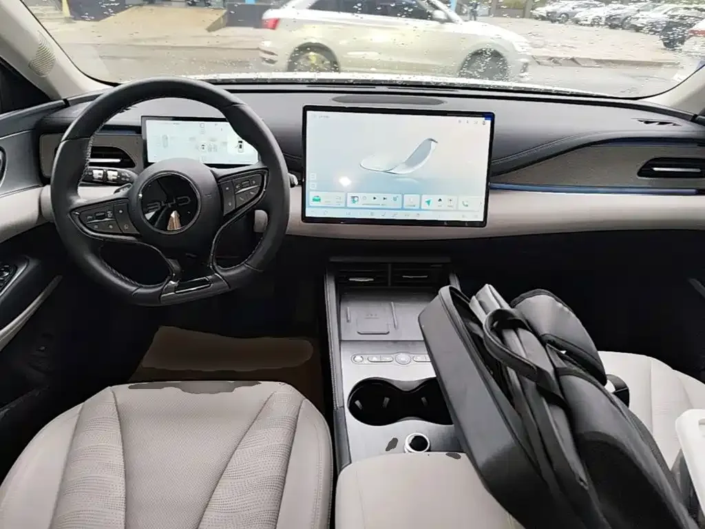BYD Seal 06 DM-i Touring 2025 DM-i 150KM Flagship — Фото автомобиля 5