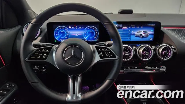 Mercedes-Benz EQA — Фото автомобиля 15