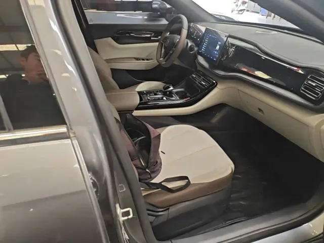 BYD Qin PLUS — Фото автомобиля 24