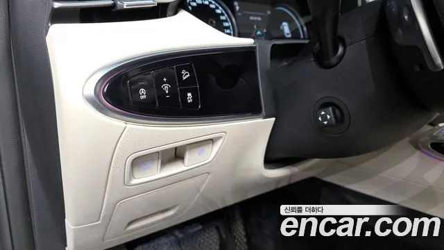 Genesis GV70 2.5T Бензин 2WD — Фото автомобиля 29