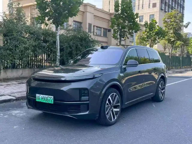 Фотография автомобиля — Li Auto L9