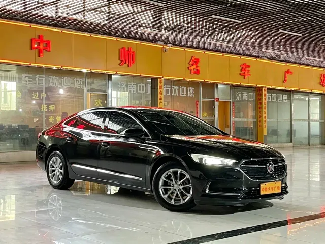 Buick LaCrosse — Фото автомобиля 3