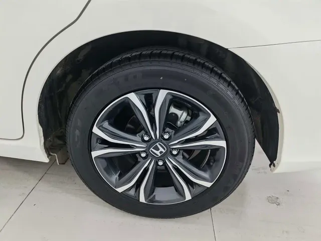 Honda Crider — Фото автомобиля 8