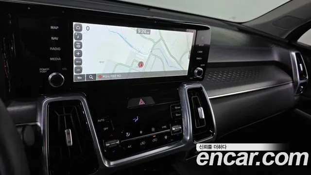 Kia Sorento Sorento 4-е поколение Бензин 2.5T 2WD — Фото автомобиля 3