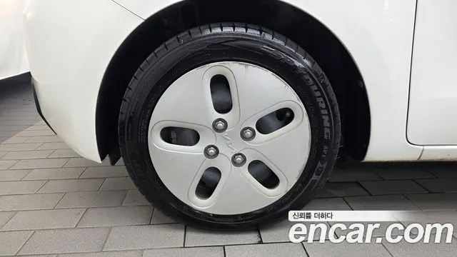Kia RAY Новый Kia Ray Фургон — Фото автомобиля 5