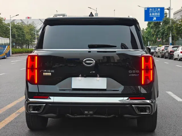 GAC Trumpchi GS8 — Фото автомобиля 5