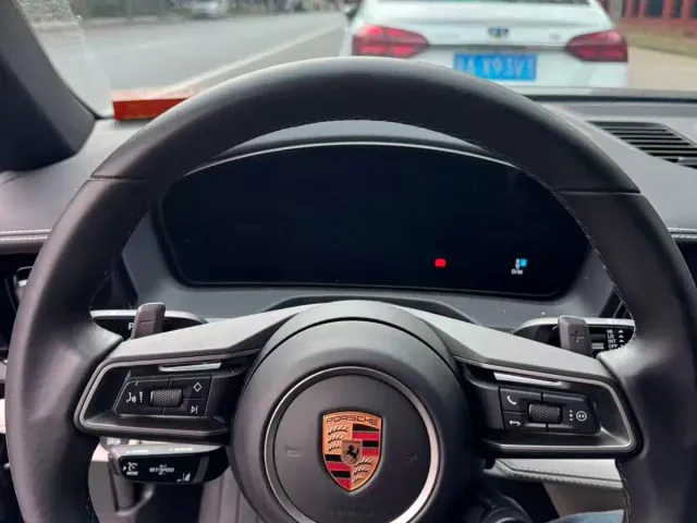 Porsche Panamera — Фото автомобиля 8