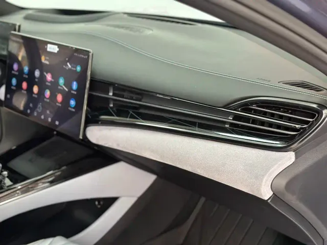 BYD Seal — Фото автомобиля 13