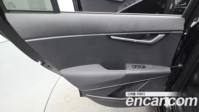 Kia Niro — Фото автомобиля 14