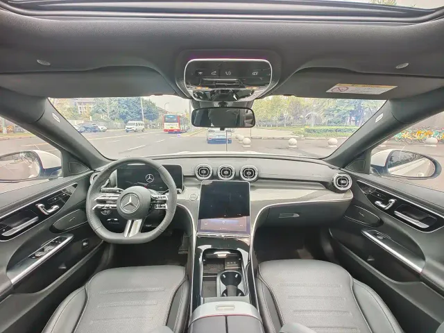 Mercedes-Benz C-Class — Фото автомобиля 8