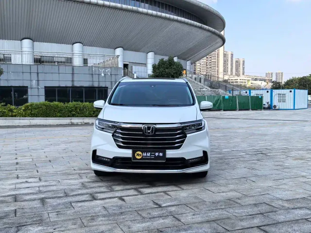 Honda Odyssey — Фото автомобиля 2