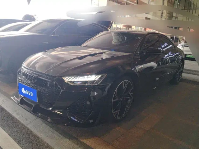 Фотография автомобиля — Audi A7L