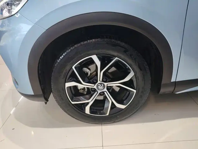 BYD Yuan PLUS — Фото автомобиля 22