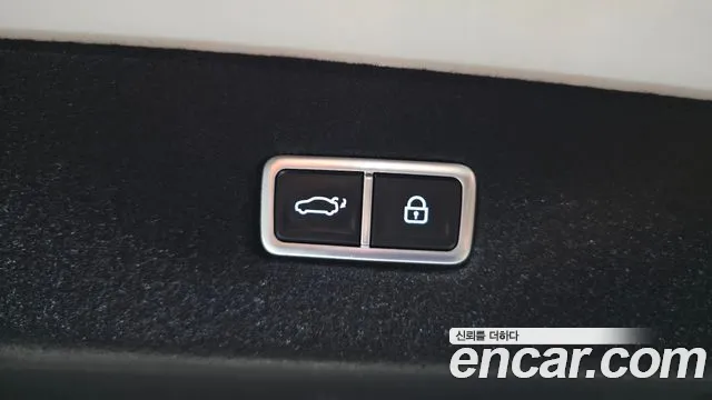 Hyundai Ioniq 6 — Фото автомобиля 24
