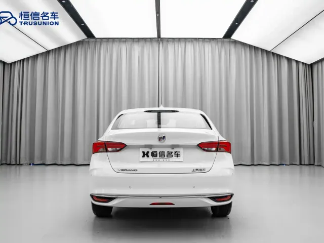 Buick Verano — Фото автомобиля 5