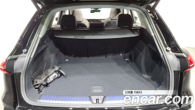 Audi Q5 45 TFSI quattro S Line — Фото автомобиля 18