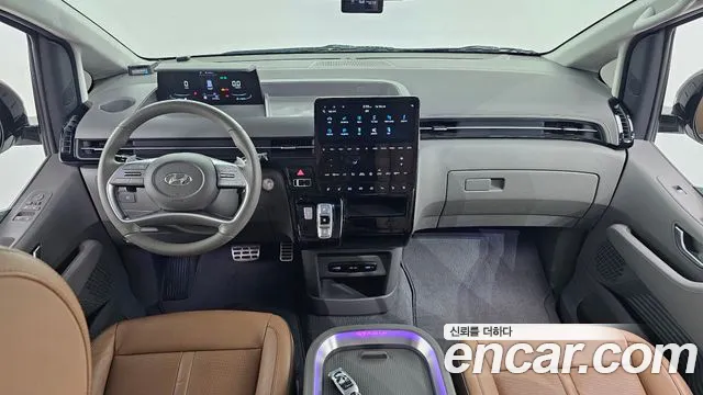 Hyundai Staria Staria 2WD автодом — Фото автомобиля 7