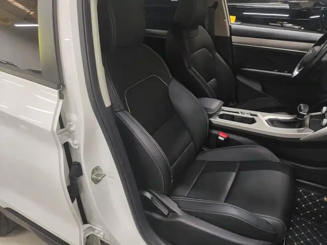 Geely Binyue — Фото автомобиля 24