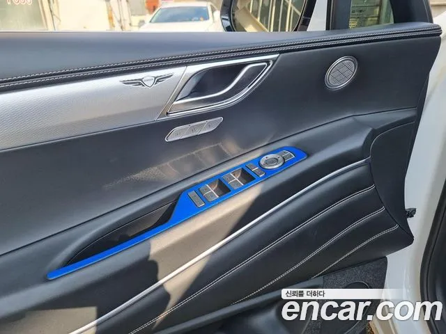 Genesis GV80 2.5T Бензин AWD — Фото автомобиля 17