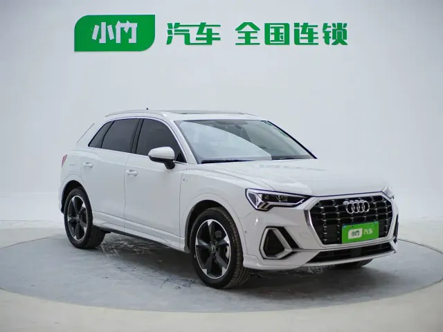Audi Q3 — Фото автомобиля 2