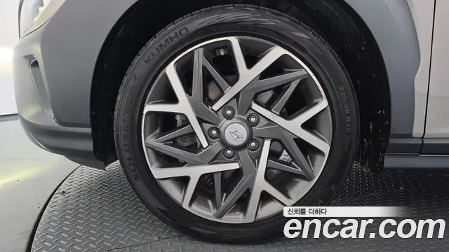 Hyundai Kona — Фото автомобиля 5