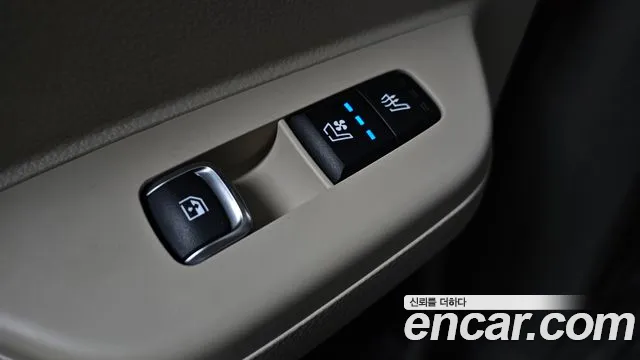 Kia Canival Новый Carnival 4 поколение Дизель 7 мест Signature — Фото автомобиля 27
