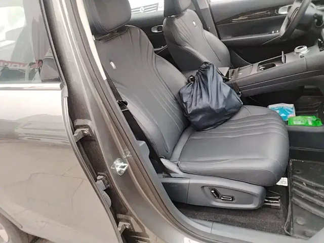 Geely Galaxy E5 — Фото автомобиля 24