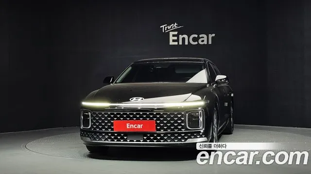 Hyundai Grandeur GN7 — Фото автомобиля 3