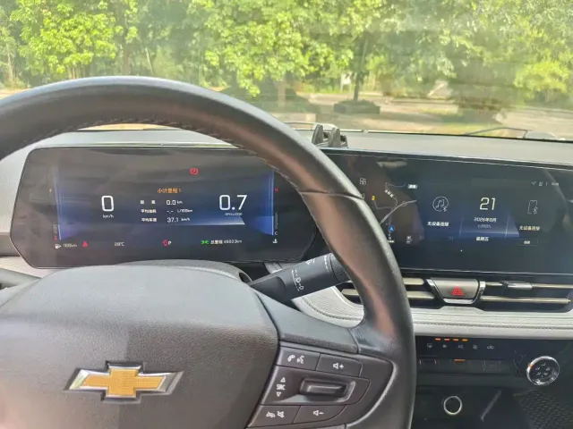Chevrolet Monza — Фото автомобиля 7