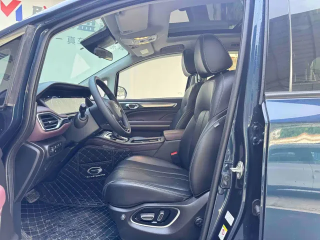 GAC Trumpchi M6 — Фото автомобиля 7