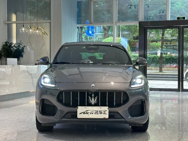 Maserati Grecale — Фото автомобиля 2