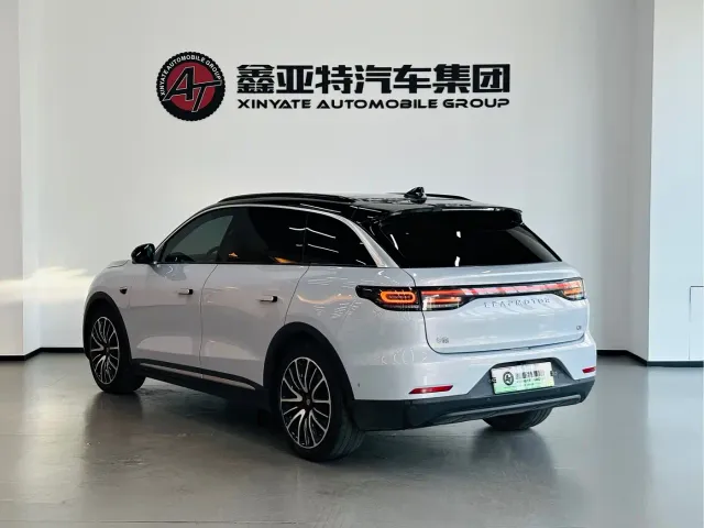 Leapmotor C11 — Фото автомобиля 4