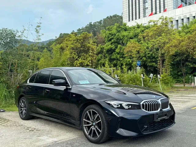 BMW 3 Series — Фото автомобиля 3