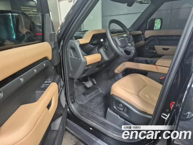 Land Rover Defender L663 — Фото автомобиля 7