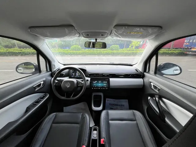 Leapmotor T03 — Фото автомобиля 14