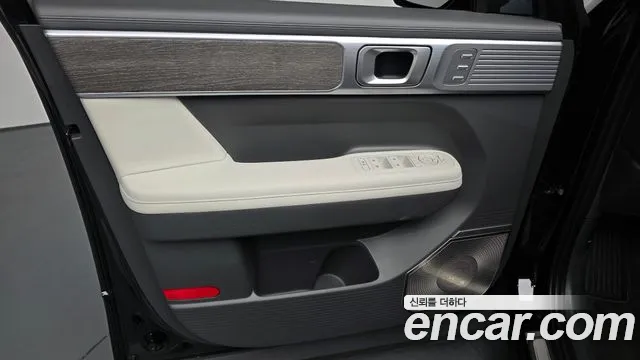Hyundai Santafe Бензин 2.5T 2WD — Фото автомобиля 5