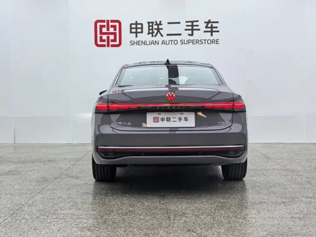 Volkswagen Passat — Фото автомобиля 4